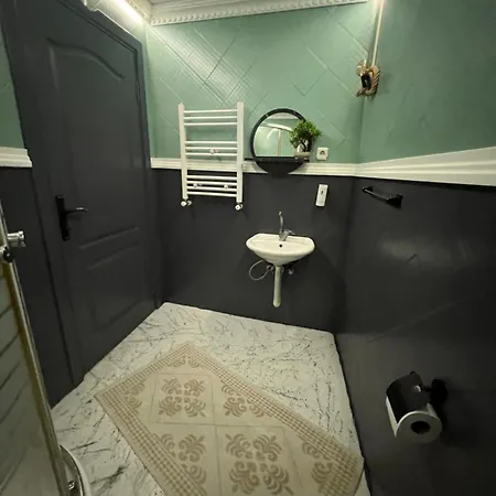 Cozy Dublex In City Center, 3rd Floor Daire