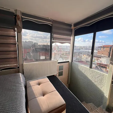 Cozy Dublex In City Center, 3rd Floor * İstanbul
