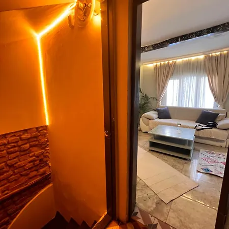 Cozy Dublex In City Center, 3rd Floor شقة اسطنبول